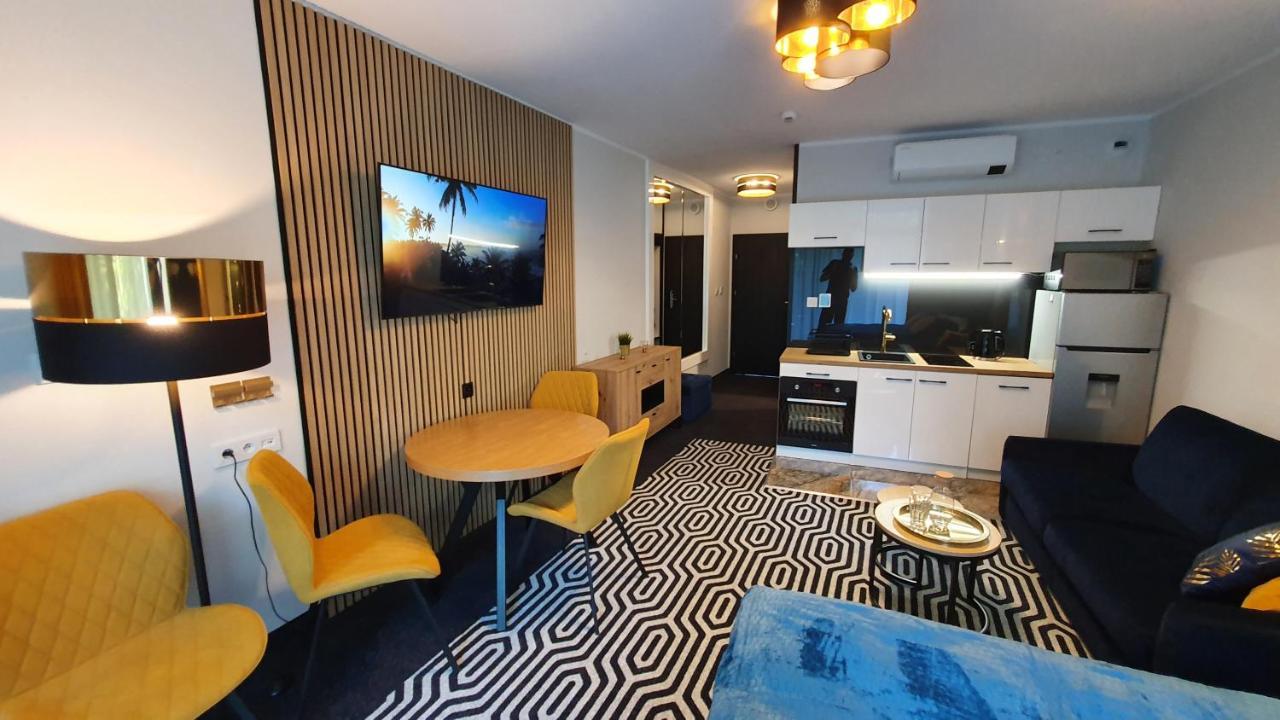 Gold Horizon Apartament Solny Resort Z Klimatyzacja I Garazem Kołobrzeg Eksteriør bilde