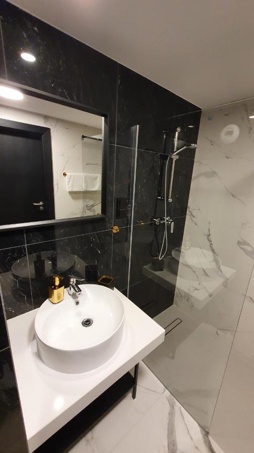 Gold Horizon Apartament Solny Resort Z Klimatyzacja I Garazem Kołobrzeg Eksteriør bilde